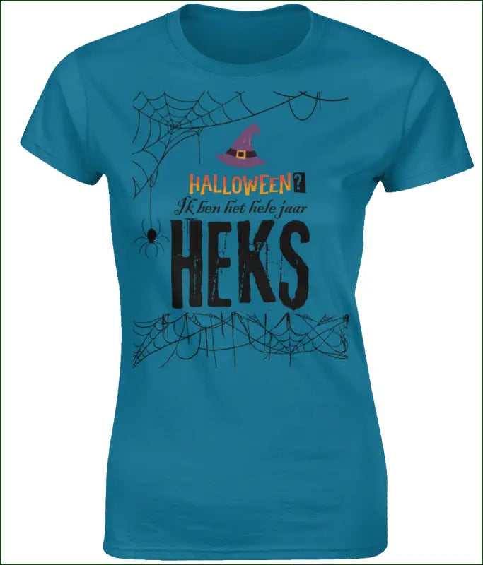 Softstyle Heksen T-shirt voor Vrouwen ’Halloween? Ik ben het hele jaar HEKS’ - Kleding